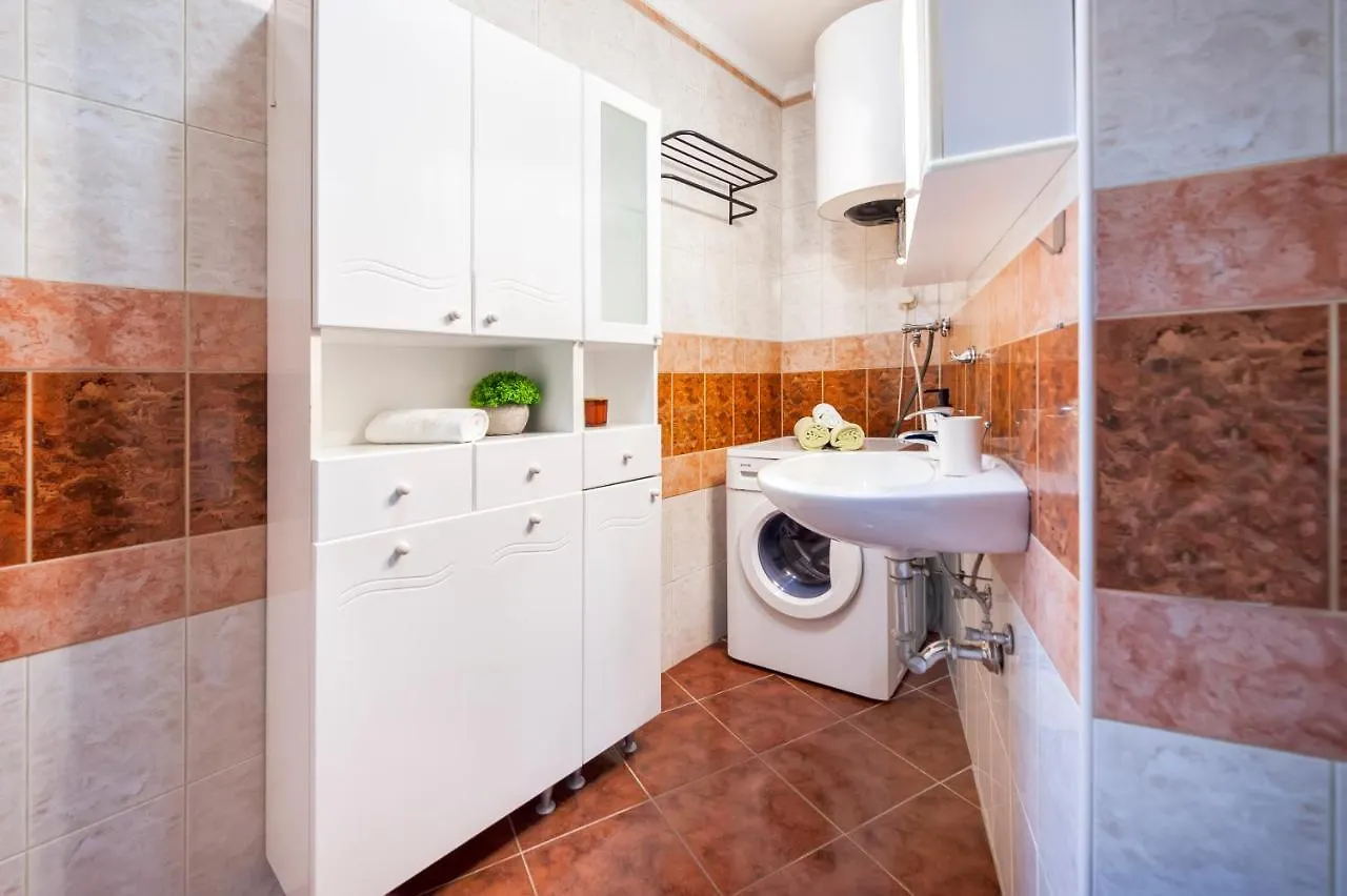 Ap Downtown Apartment Rovinj Croatia