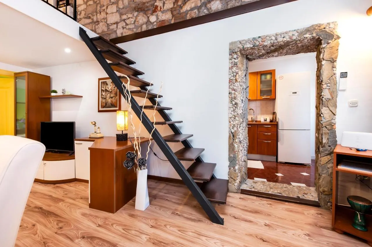 Ap Downtown Apartment Rovinj 0*,